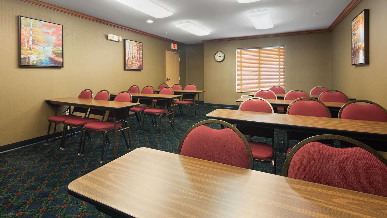 Best Western Legacy Inn & Suites Beloit/South Beloit Buitenkant foto