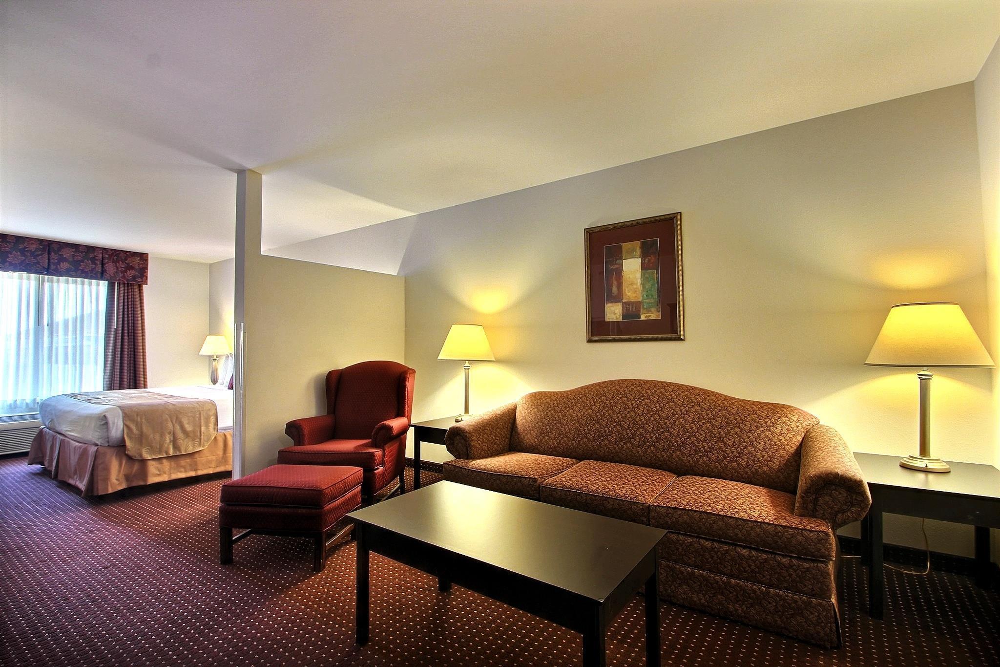 Best Western Legacy Inn & Suites Beloit/South Beloit Buitenkant foto